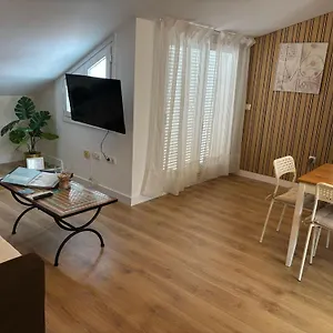 apartamentos-maribel-malaga.1costadelsol.com/