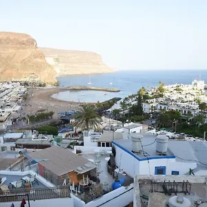 casa-nicolas-y-pino.in-canary-islands.com/