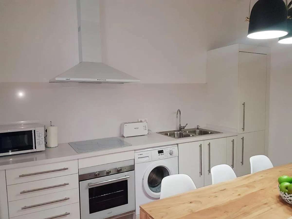 Casas De Sevilla - Casa Sevillana Harinas26 0*,  İspanya